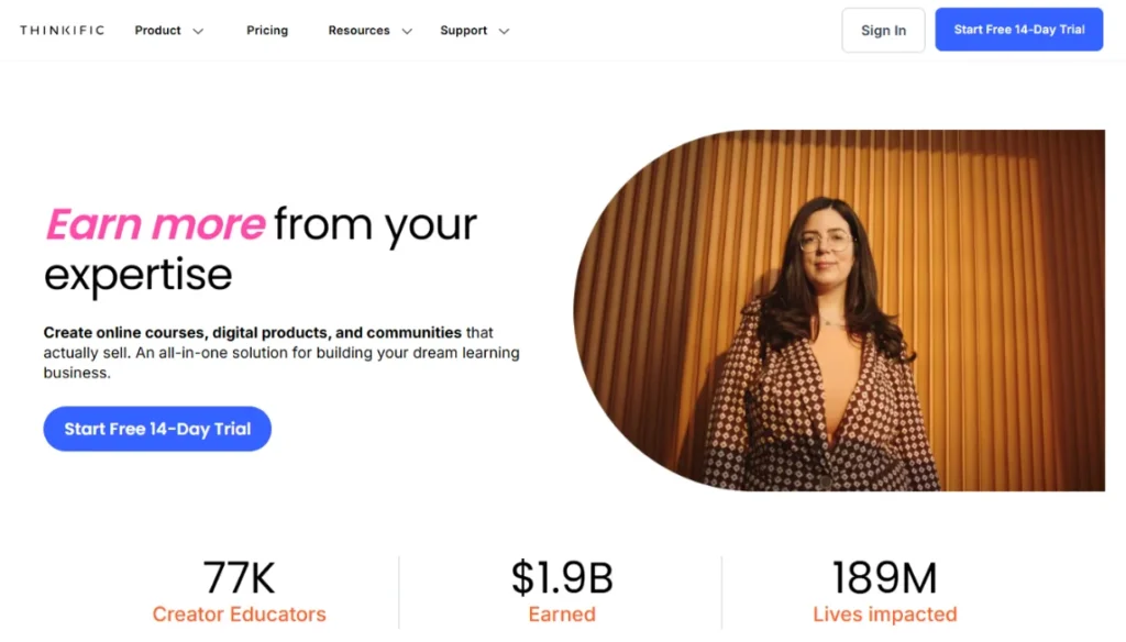 Thinkific homepage screenshot displaying its main interface.
